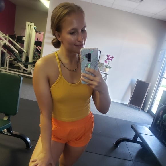 Balance Athletica / Vitality Oasis Breeze Shorts in Mango - Picture 8 of 9